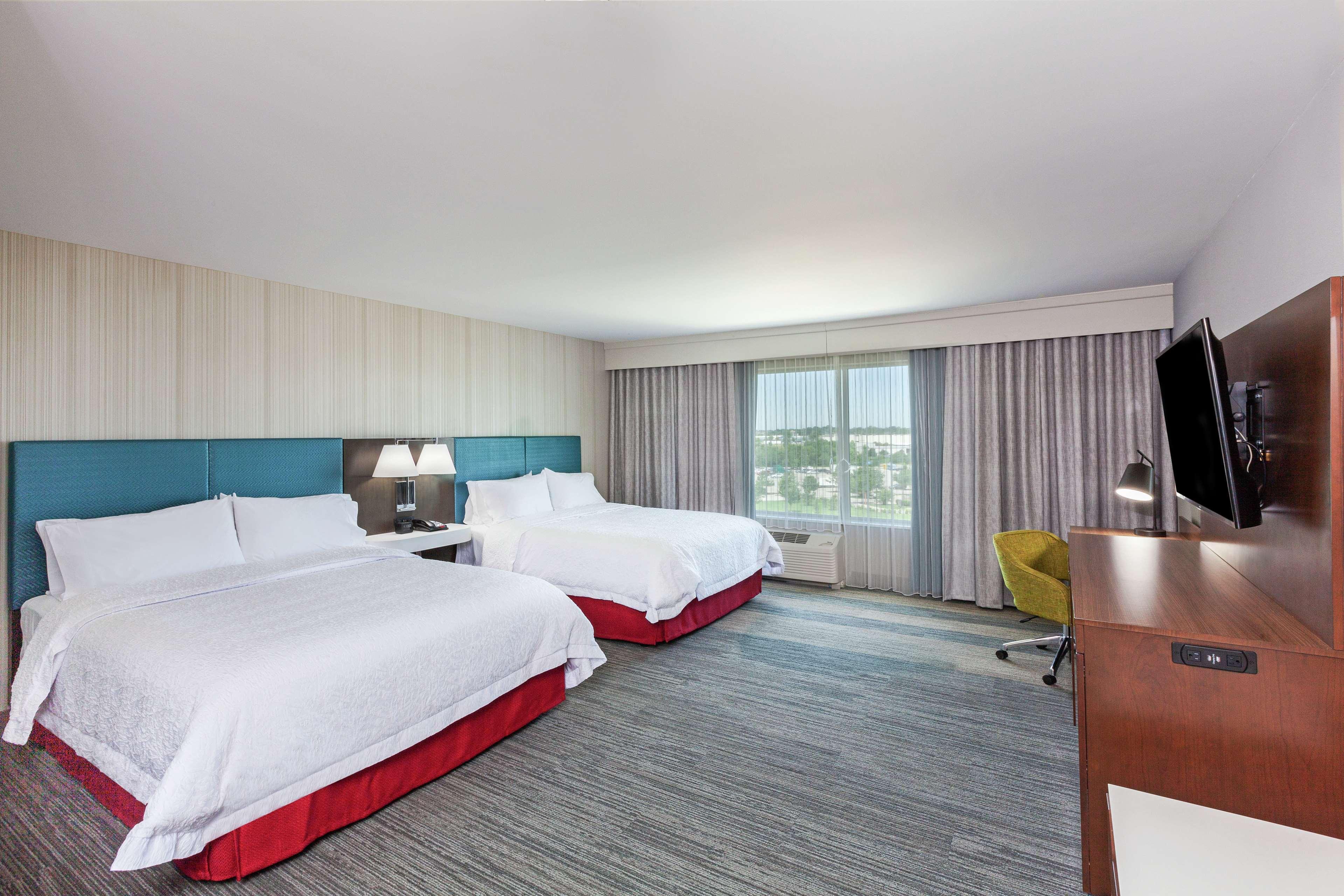 Hampton Inn Gardner Exterior photo