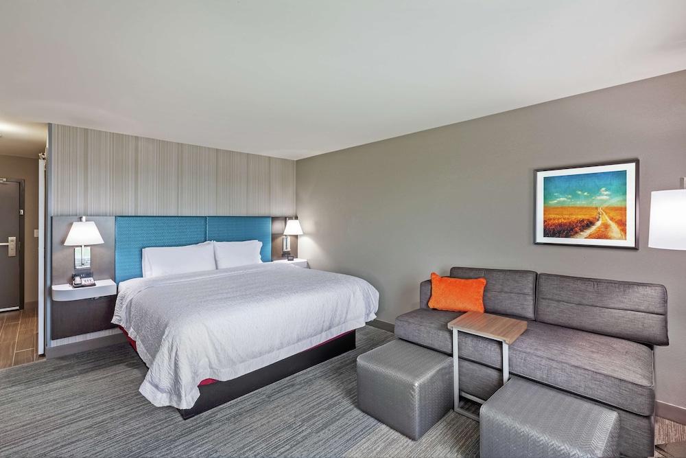 Hampton Inn Gardner Exterior photo